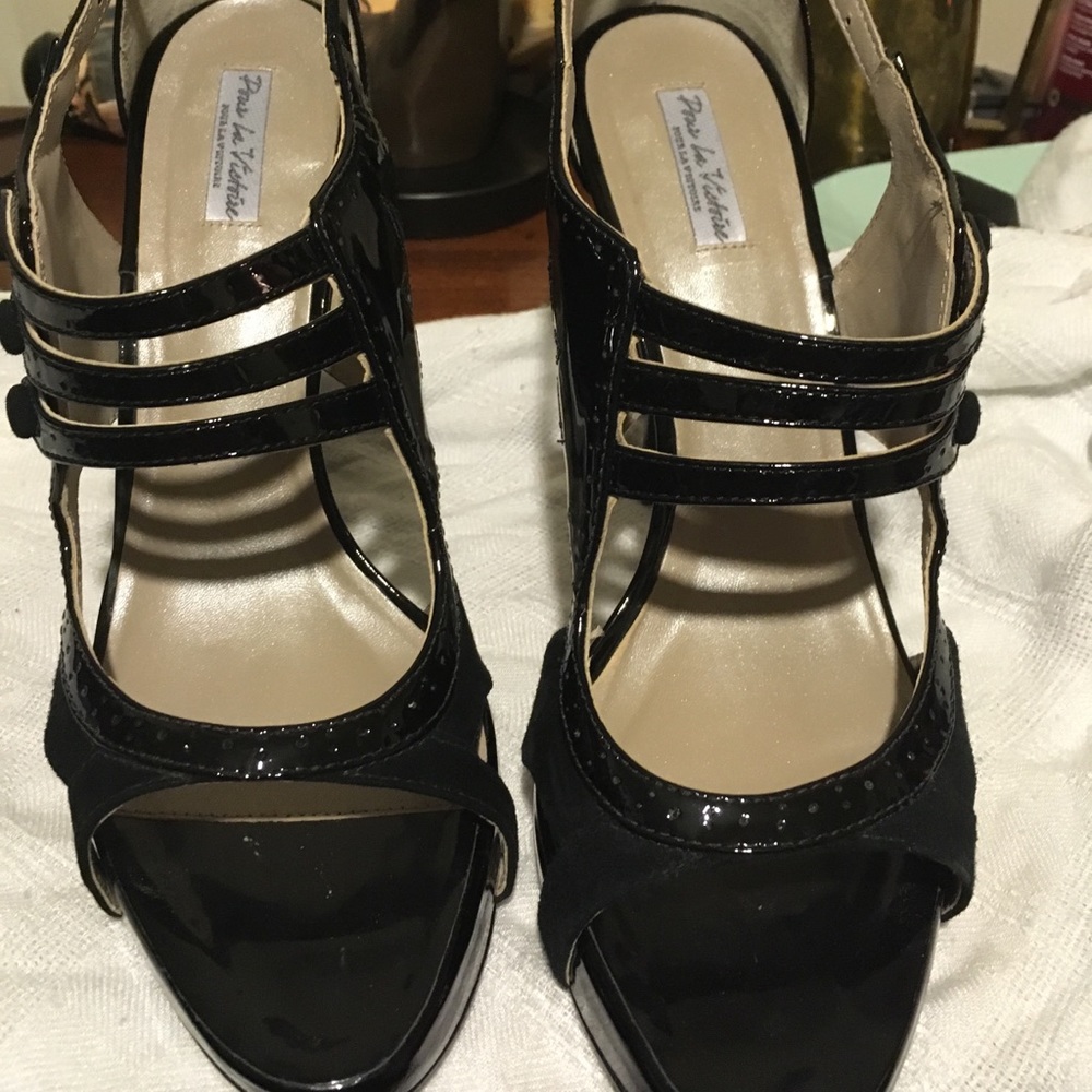 Gorgeous never worn heel